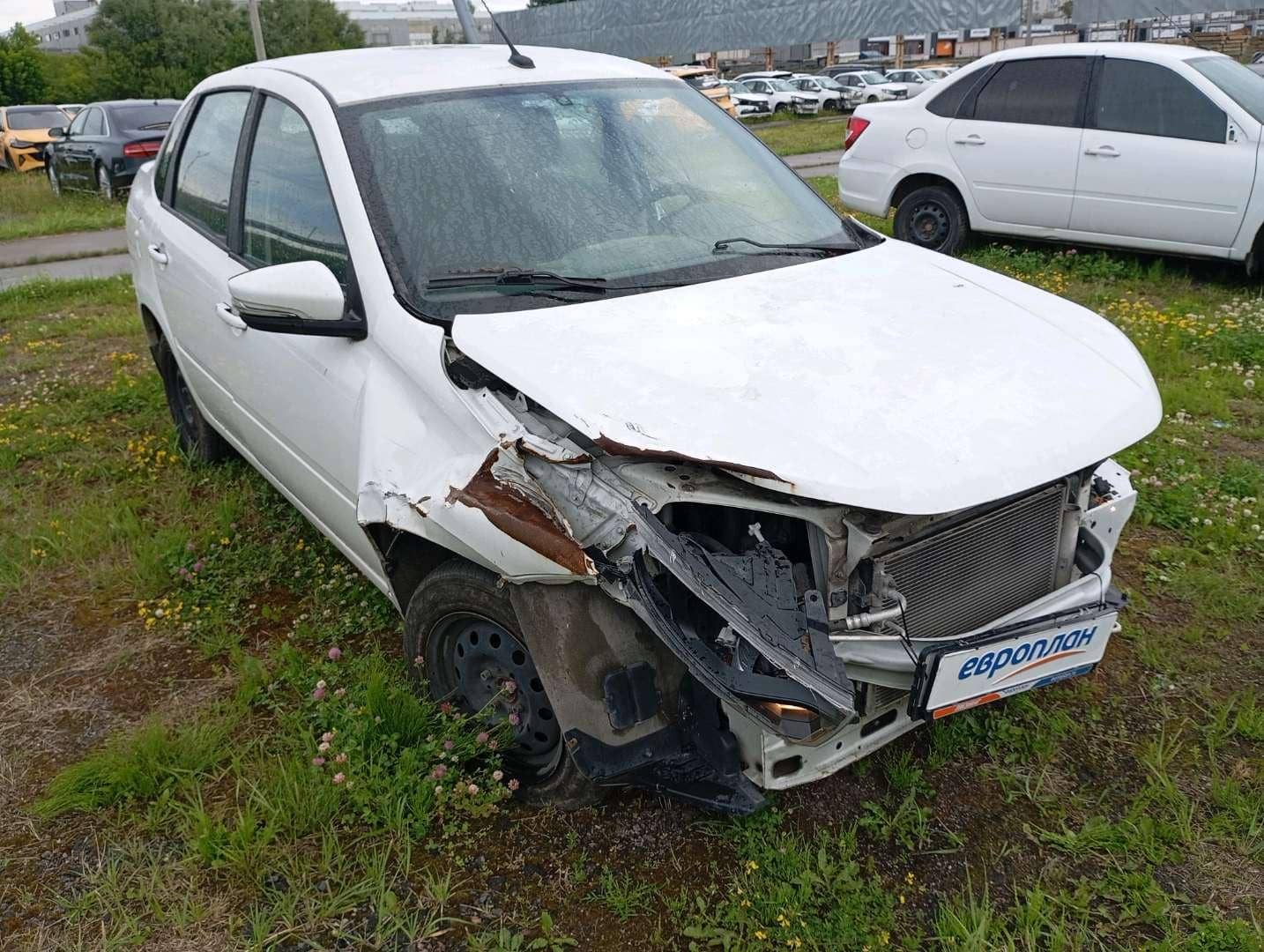 Lada Granta седан,  71 812 км, 2023 года в лизинг