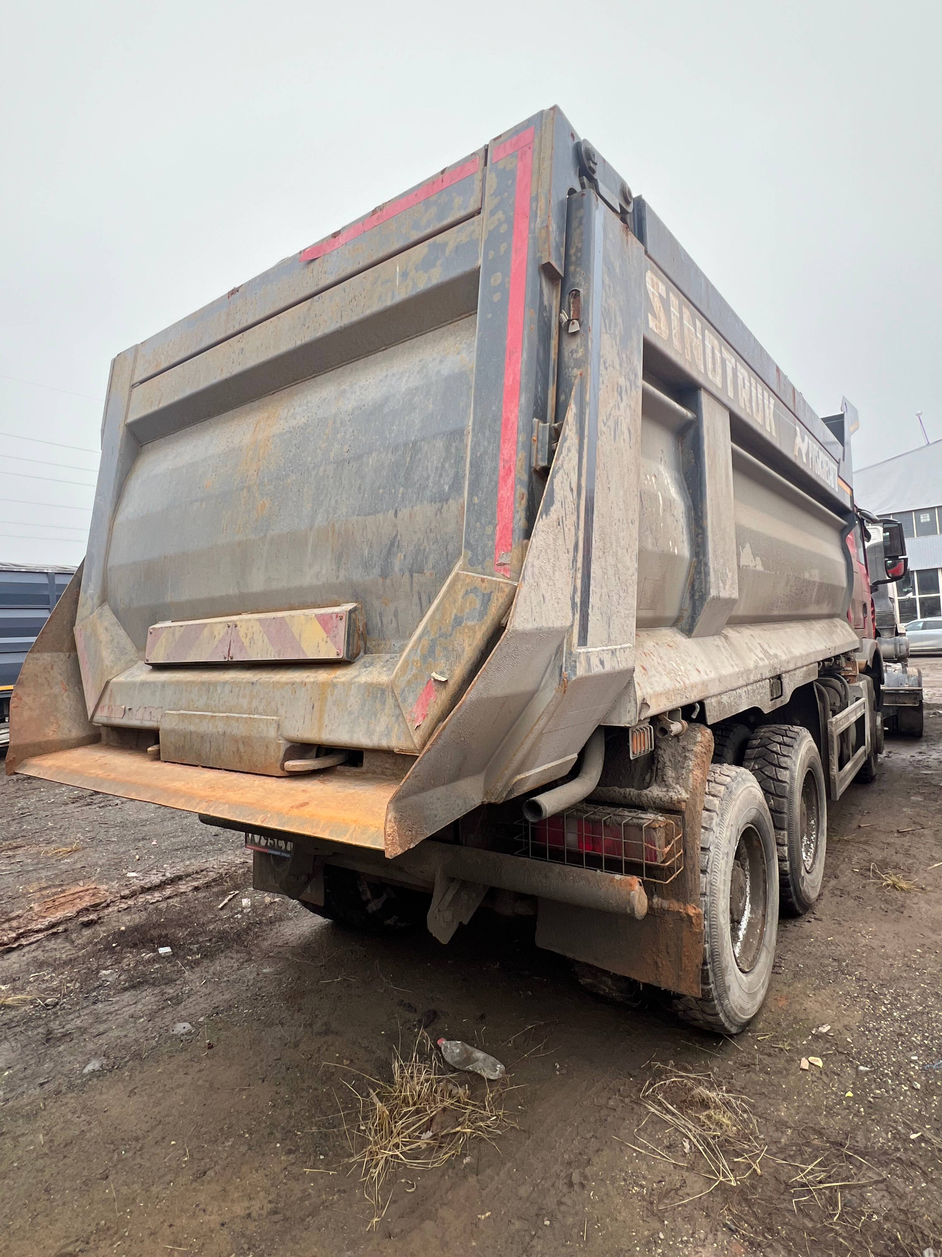 HOWO ZZ3257V384GE1 6x4 Лот 000007738