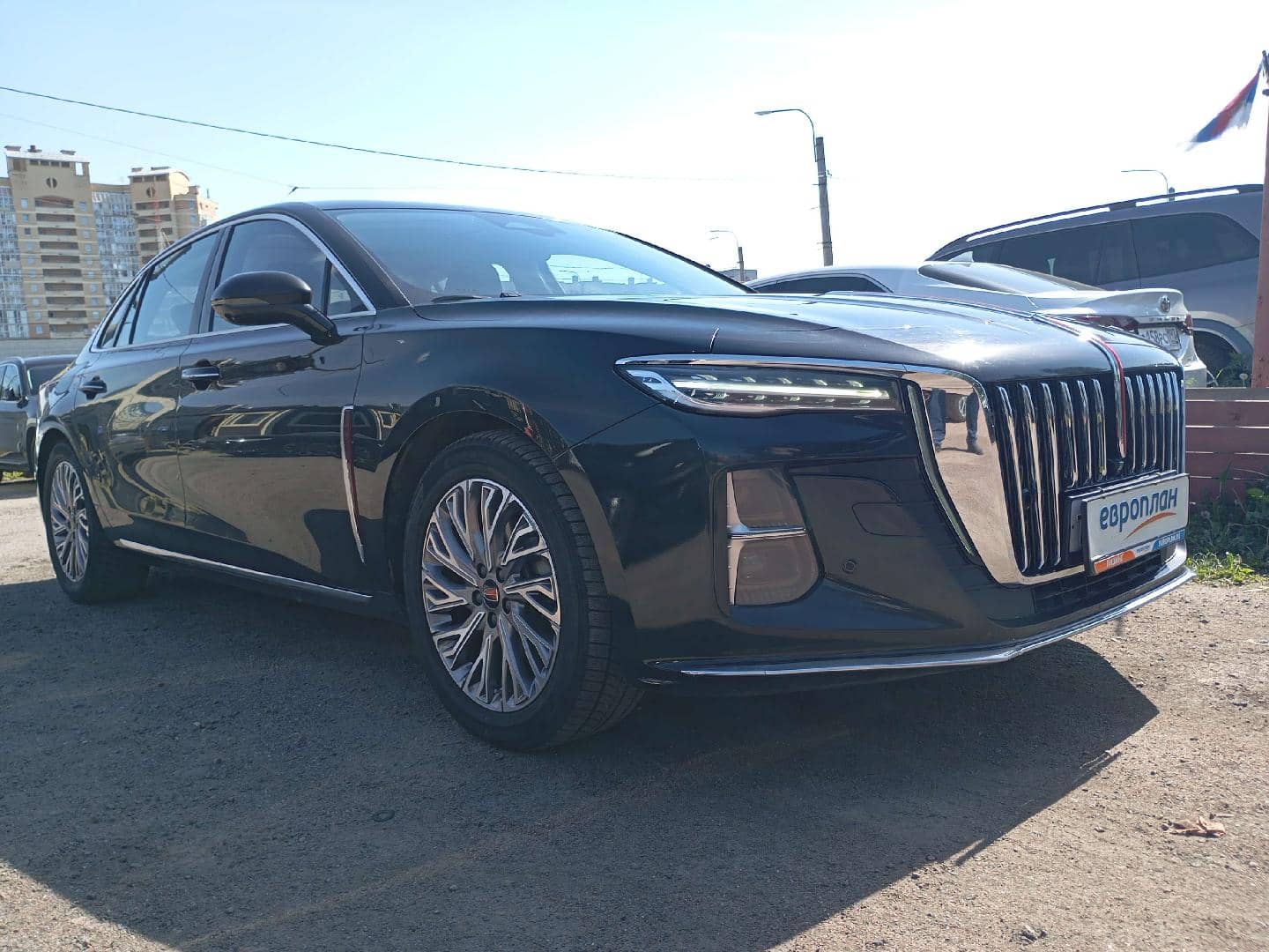 Hongqi H5,  166 734 км, 2024 года в лизинг