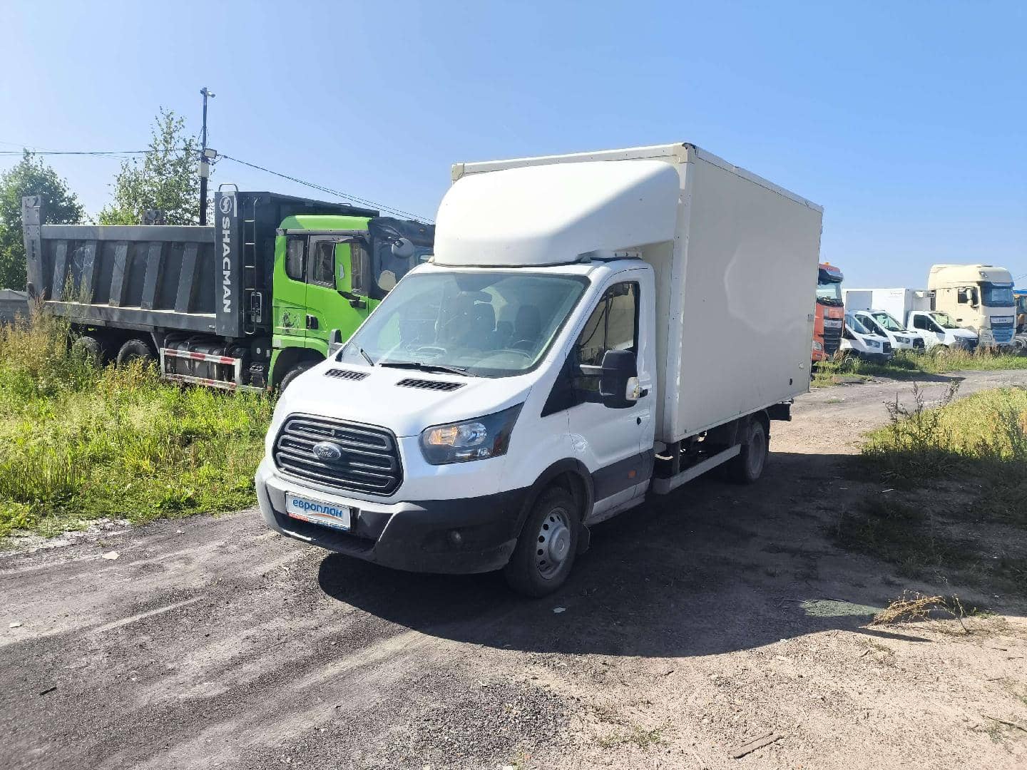 Ford Transit Chassis Cab Base 470E L4H1 2.2TDi 155hp 6MT RWD