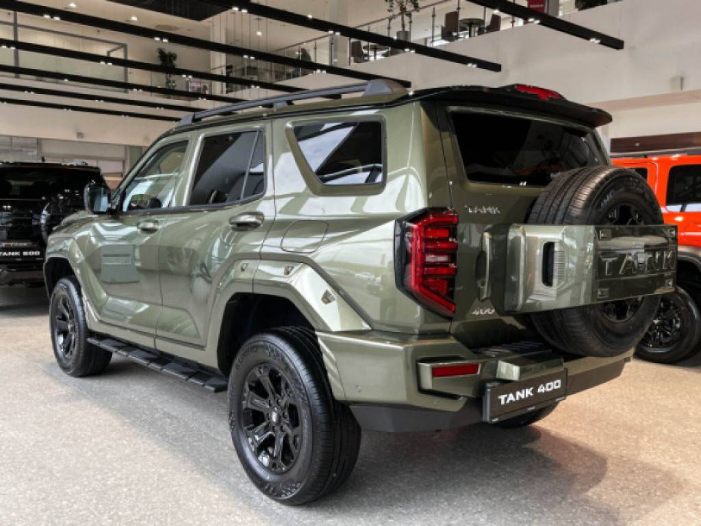 Tank 400 2.0T AT 4WD Premium