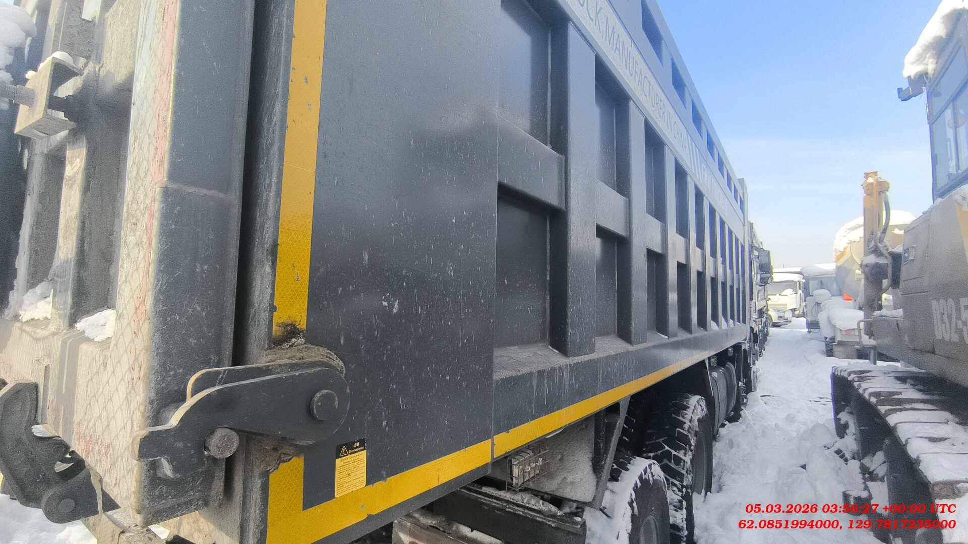 FAW CA3310P66K24T4E5 8х4,  104 195 км, 2022 года