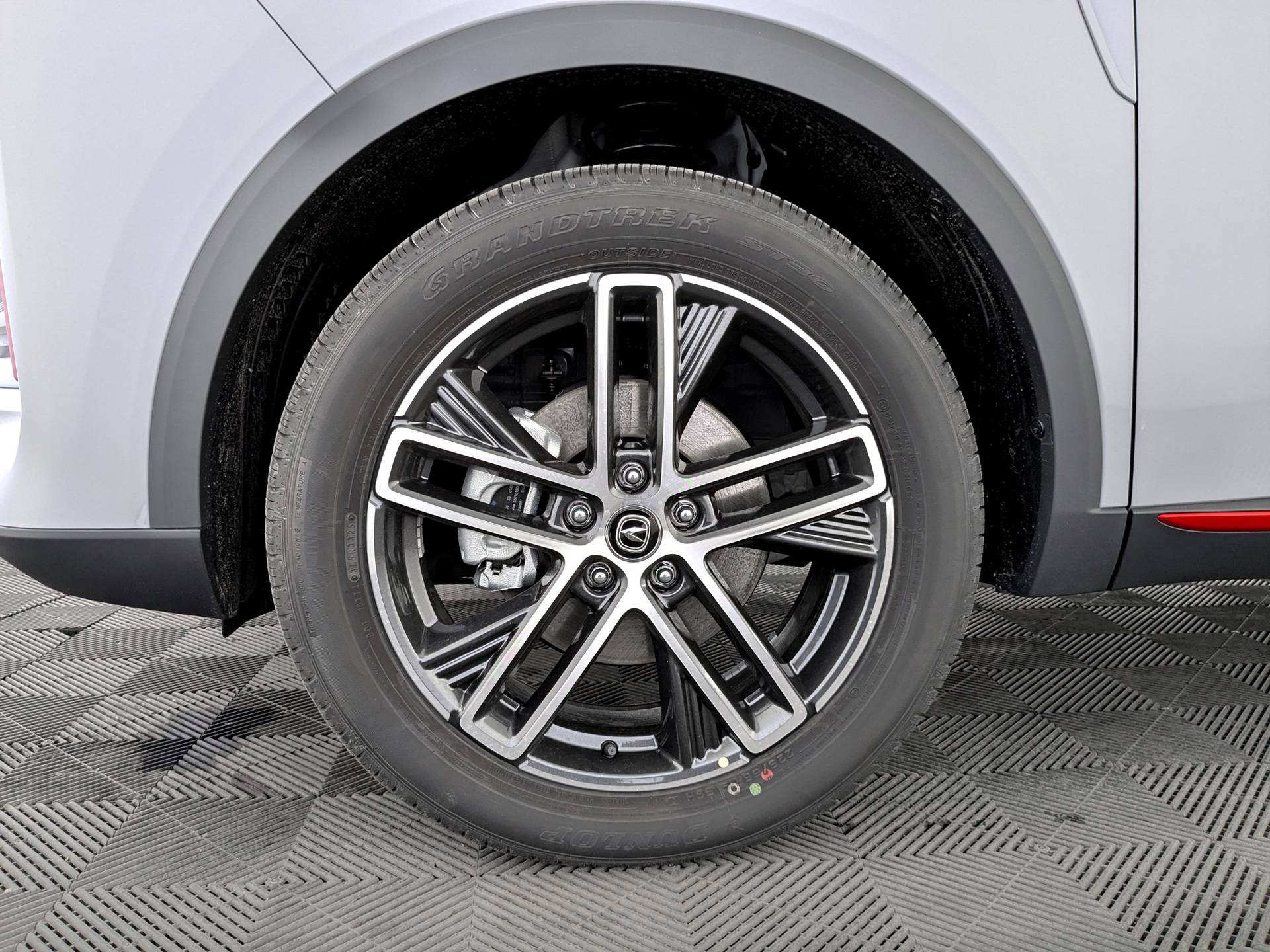 Changan Uni-S Tech 1.5T 7DCT