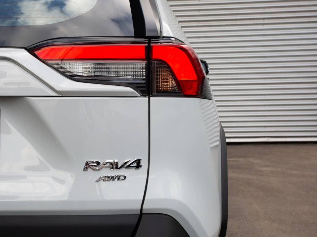 Toyota RAV4 Adventure Plus 2.0 CVT 4WD