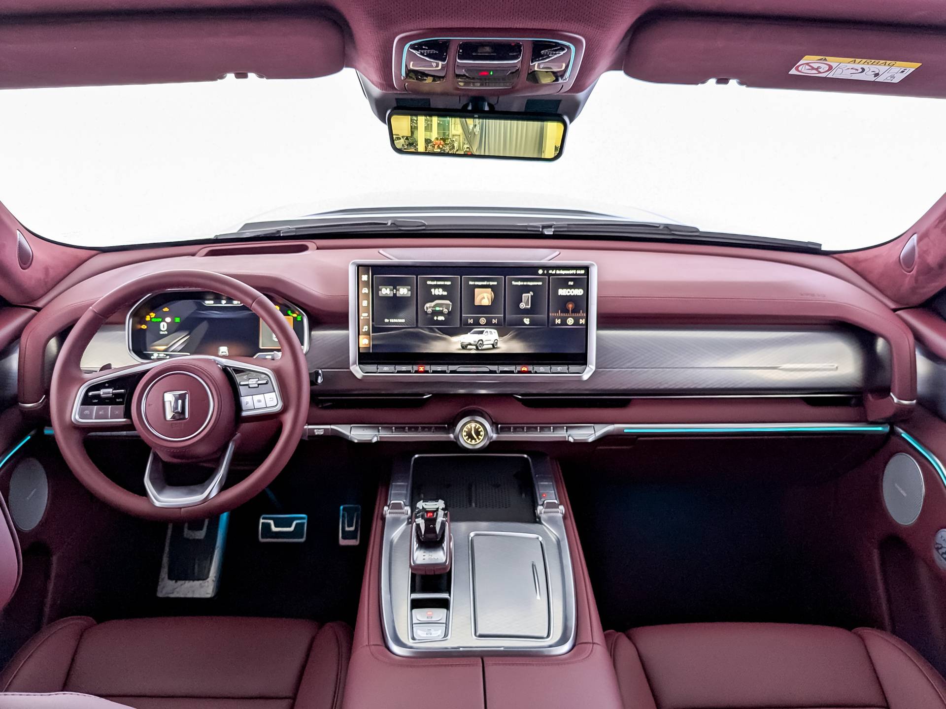 Tank 700 Edition One 3.0 HEV 9AT 4WD