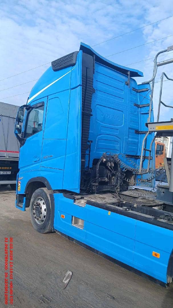 Volvo FH 460 4x2 (FH Globetrotter),  617 109 км, 2021 года в лизинг