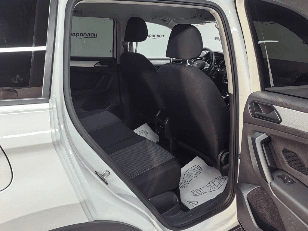 Volkswagen Tiguan,  86 786 км, 2022 года в лизинг