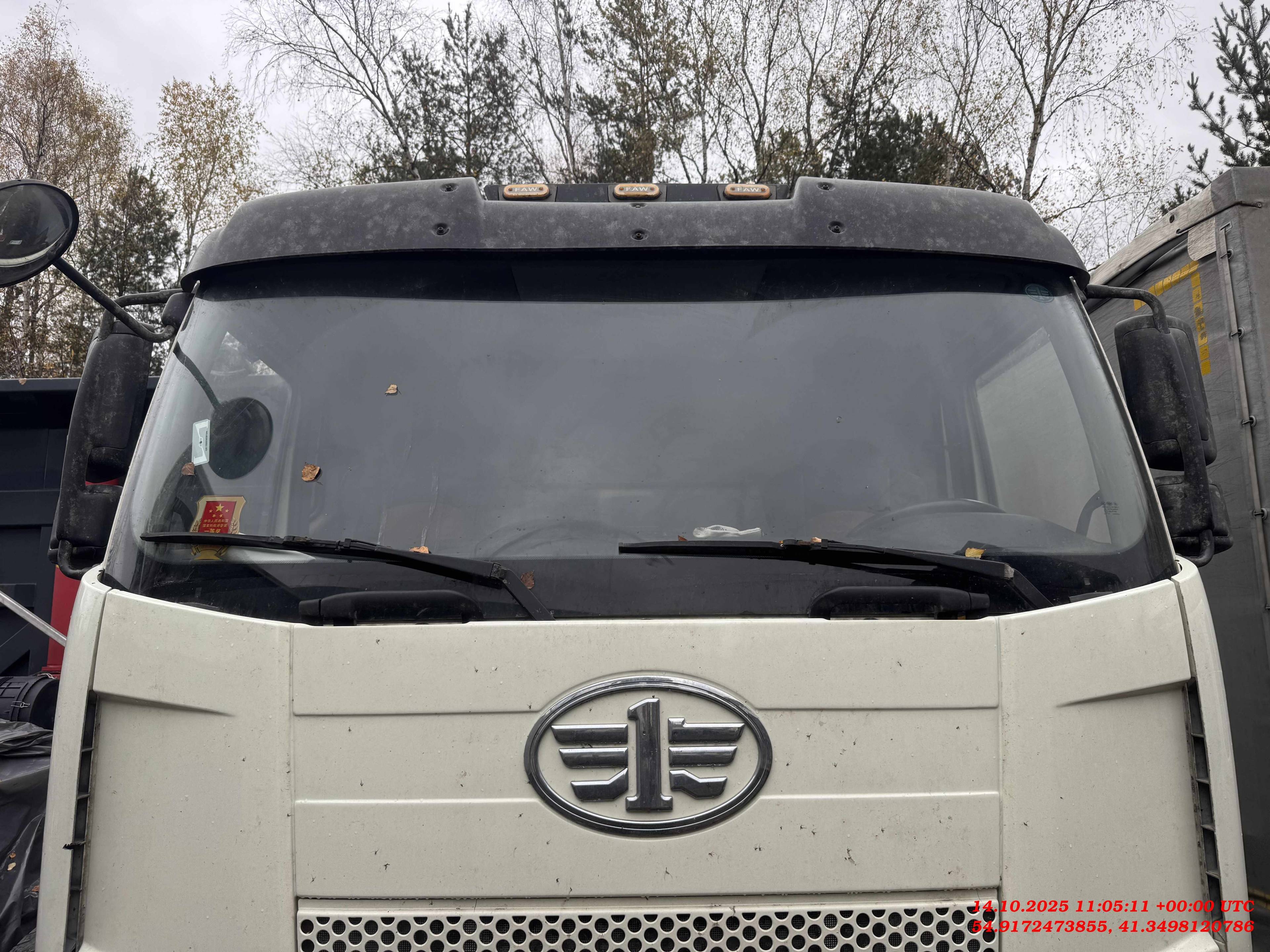 FAW CA3310P66K24T4E5 8х4,  348 657 км, 2022 года в лизинг