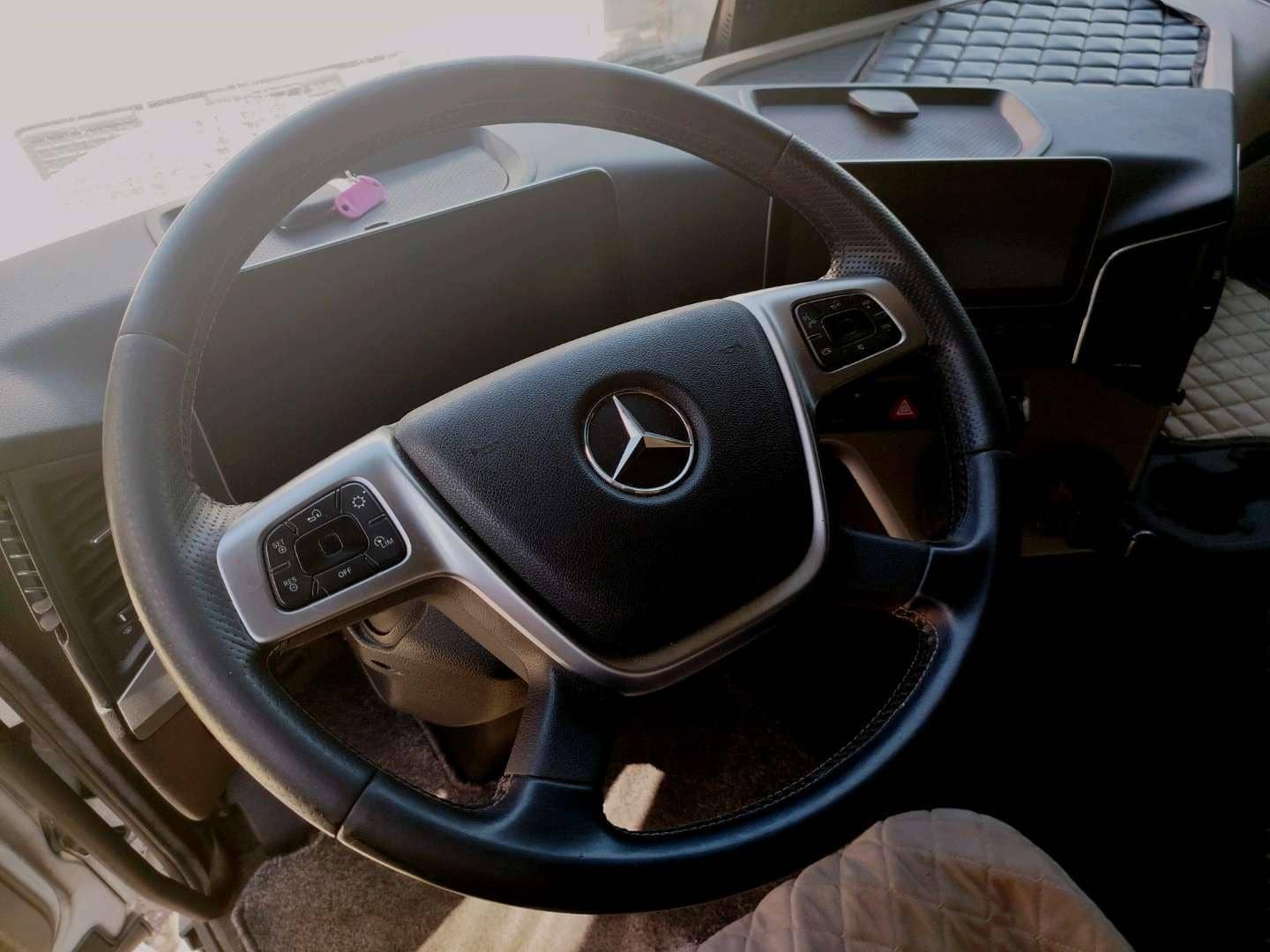 Mercedes-Benz Actros 1848 LS,  368 503 км, 2023 года в лизинг