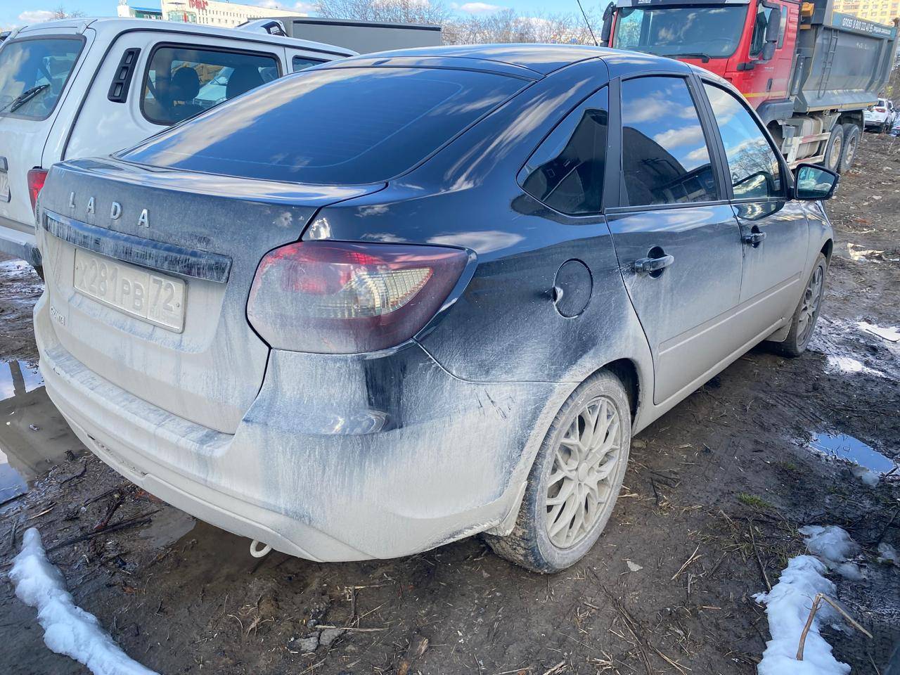 Lada Granta лифтбек,  74 849 км, 2023 года в лизинг