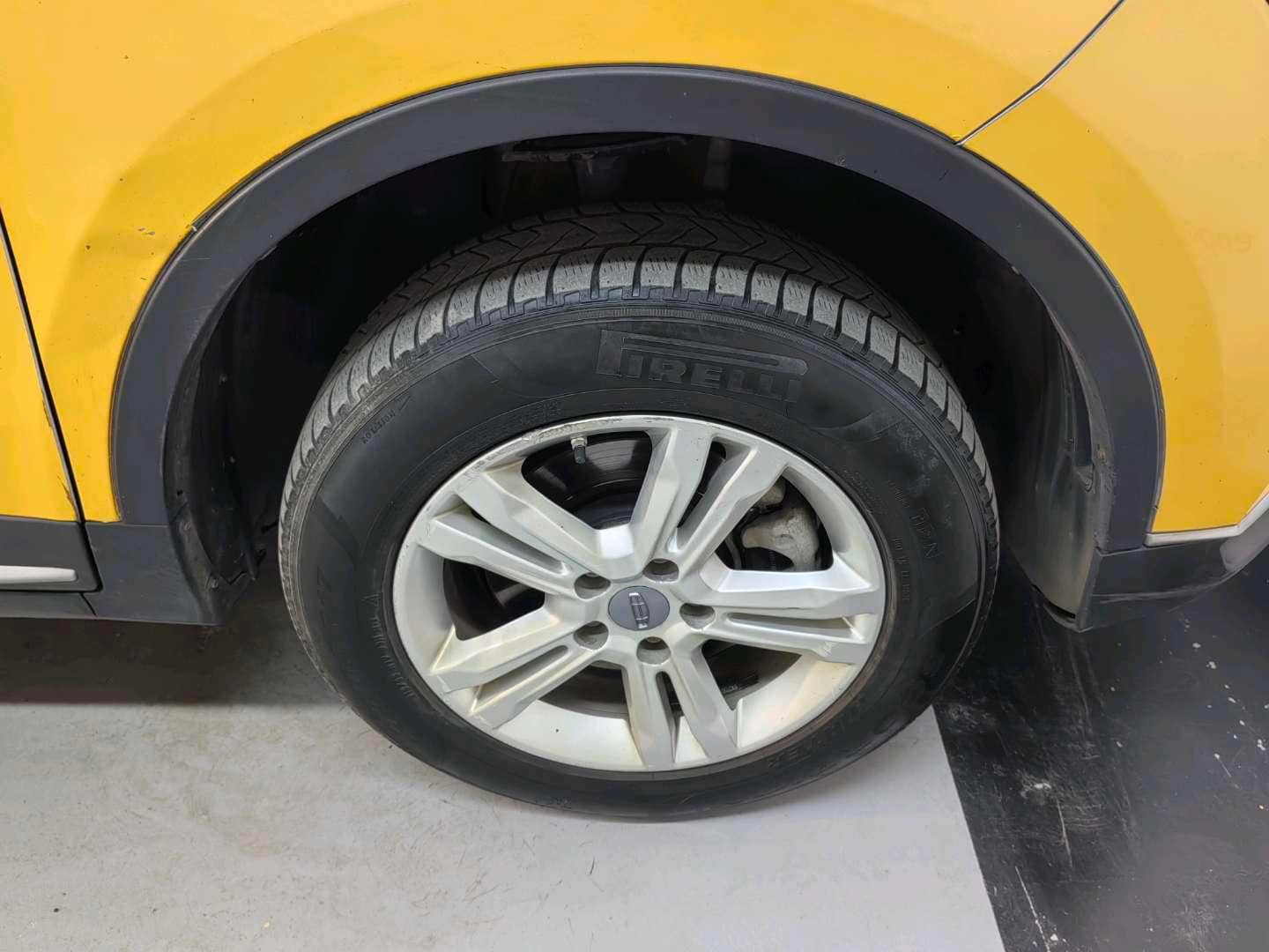 Geely Atlas Pro,  261 906 км, 2022 года в лизинг