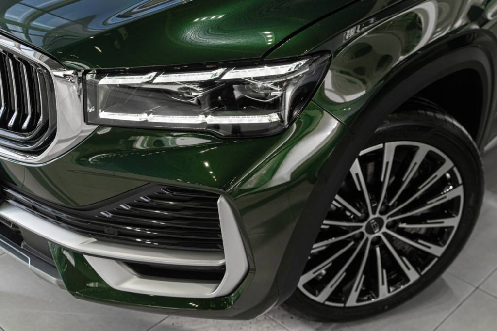 Geely Monjaro Флагман 2.0Т 238 л.с. АТ полный привод