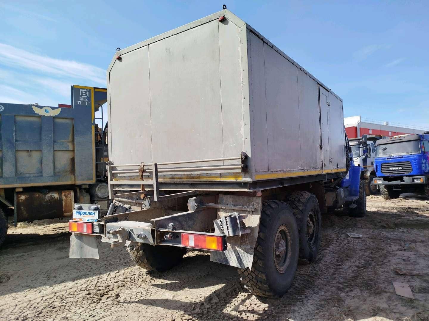 УРАЛ NEXT 4320-6952-72Е5,  165 487 км, 2020 года в лизинг