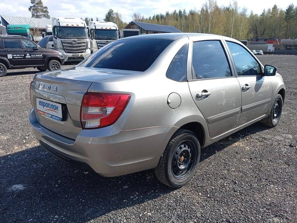 Lada Granta седан,  197 949 км, 2019 года в лизинг