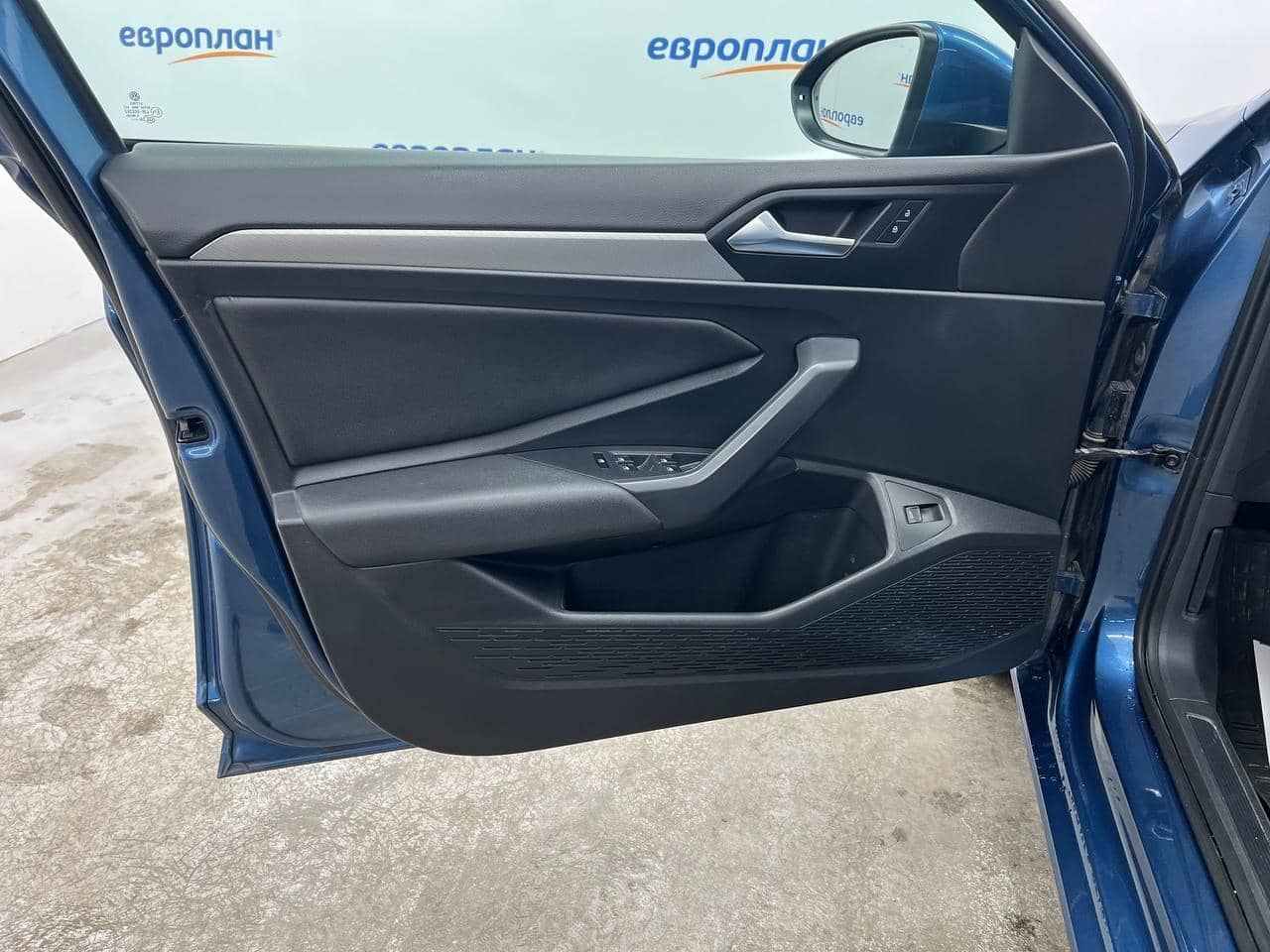 Volkswagen Jetta,  131 250 км, 2020 года в лизинг