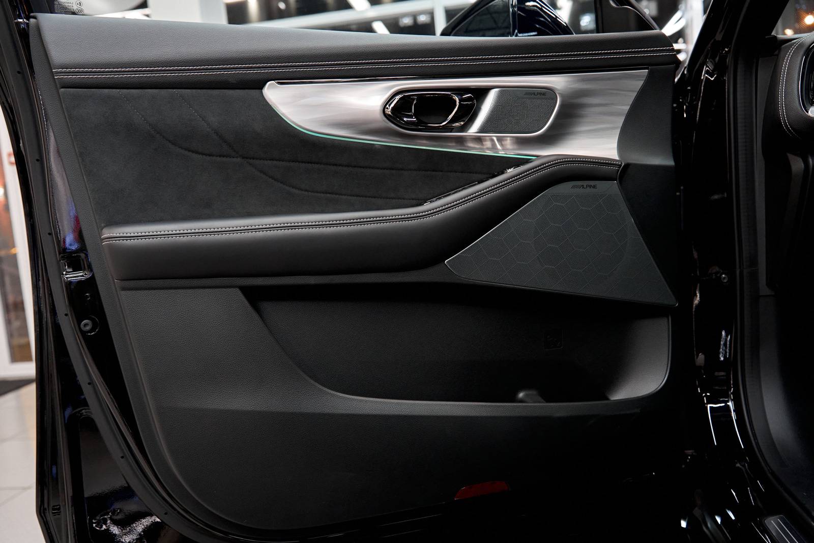 GAC GS8 Джи-Икс Премиум 2.0 АТ полный привод (GX Premium)