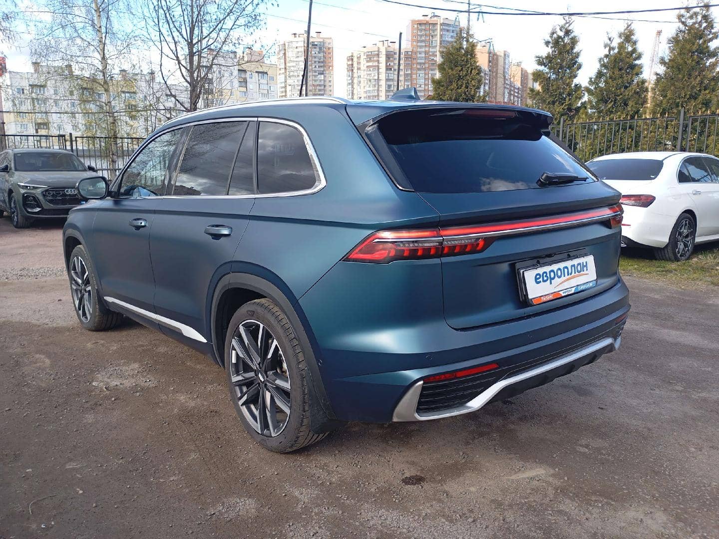 Geely Monjaro,  60 582 км, 2024 года в лизинг