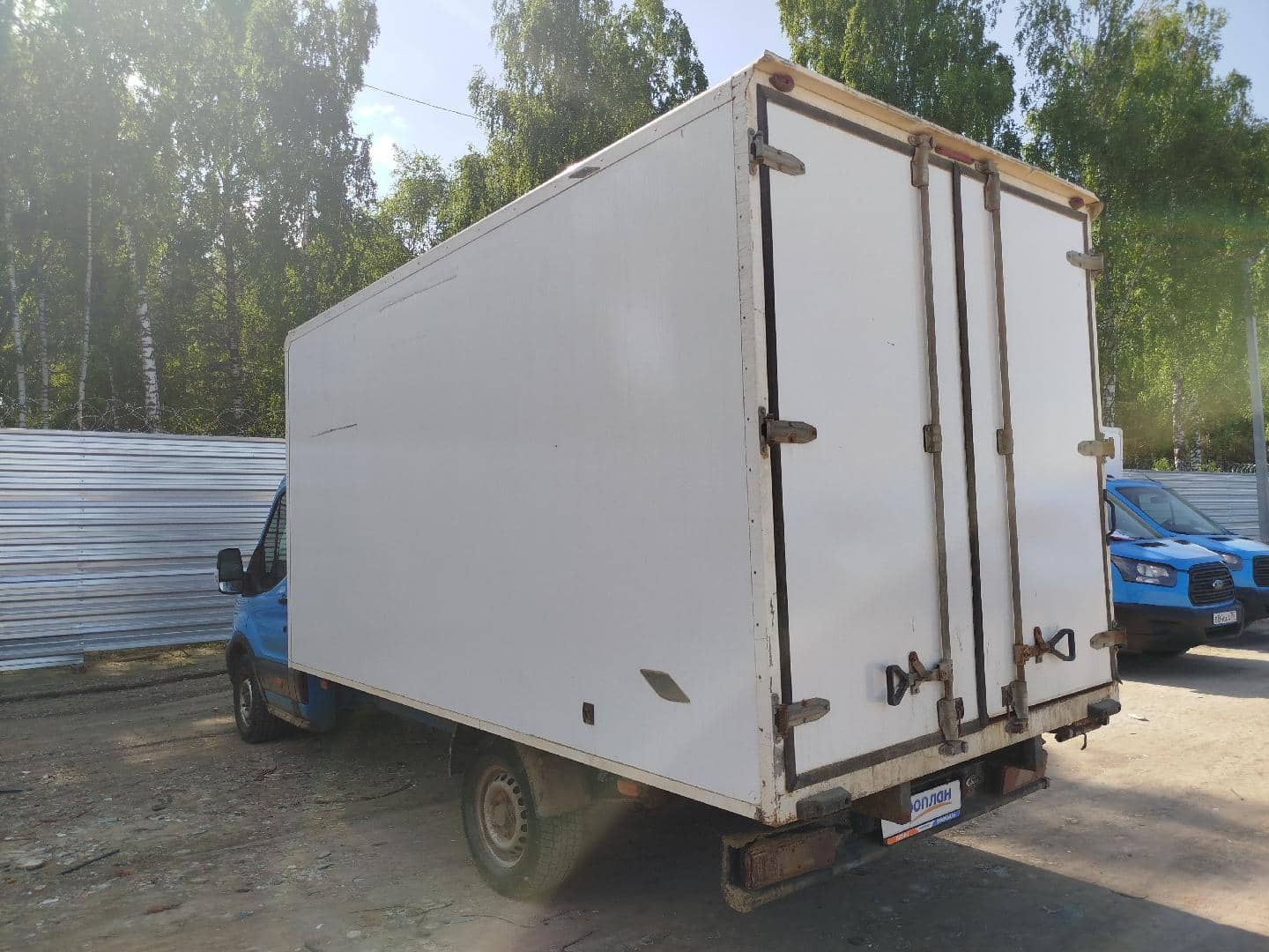 Ford Transit Chassis Cab Base 470E L4H1 2.2TDi 155hp 6MT RWD,  166 772 км, 2021 года в лизинг