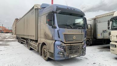 Sitrak C7H 4x2 ZZ4186V361HE