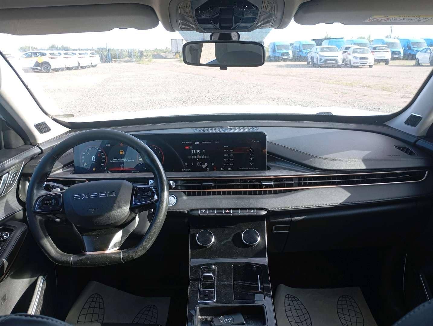 EXEED LX,  255 237 км, 2023 года в лизинг