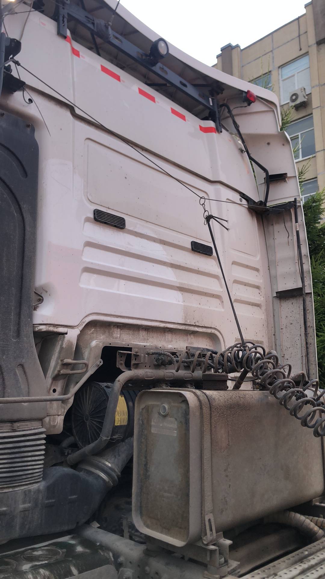 Sitrak С7Н 6×4 ZZ4256V364HE,  156 322 км, 2023 года в лизинг