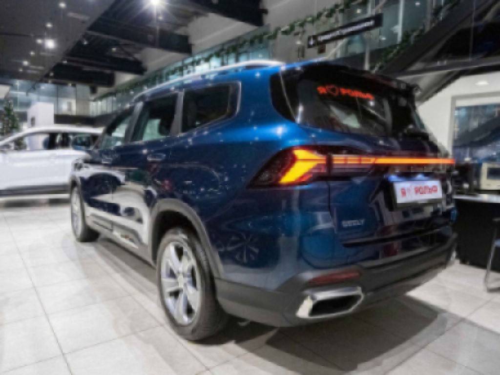 Geely Okavango Flagship 2.0T 7DCT 2WD