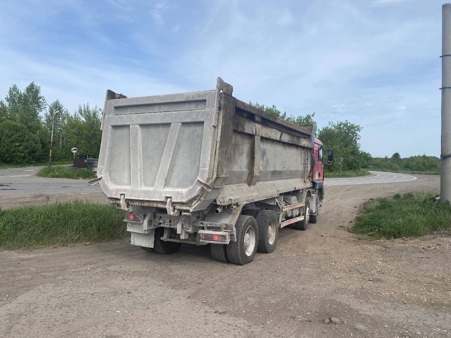 HOWO ZZ3317V386GE1 8х4,  229 962 км, 2022 года в лизинг