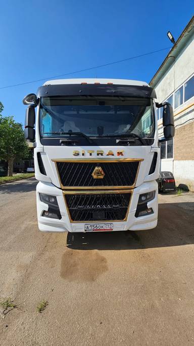 Sitrak C7H 4x2 ZZ4186V361HE