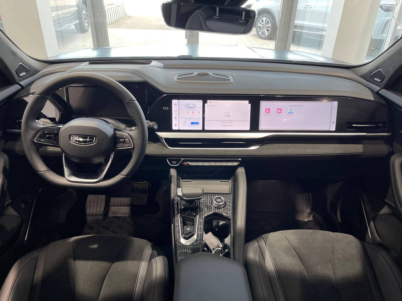 Geely Monjaro Exclusive 2.0T (238 hp) 8AT 4WD