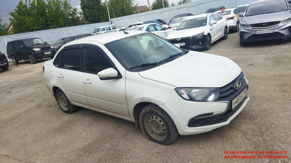 Lada Granta седан,  69 867 км, 2024 года в лизинг