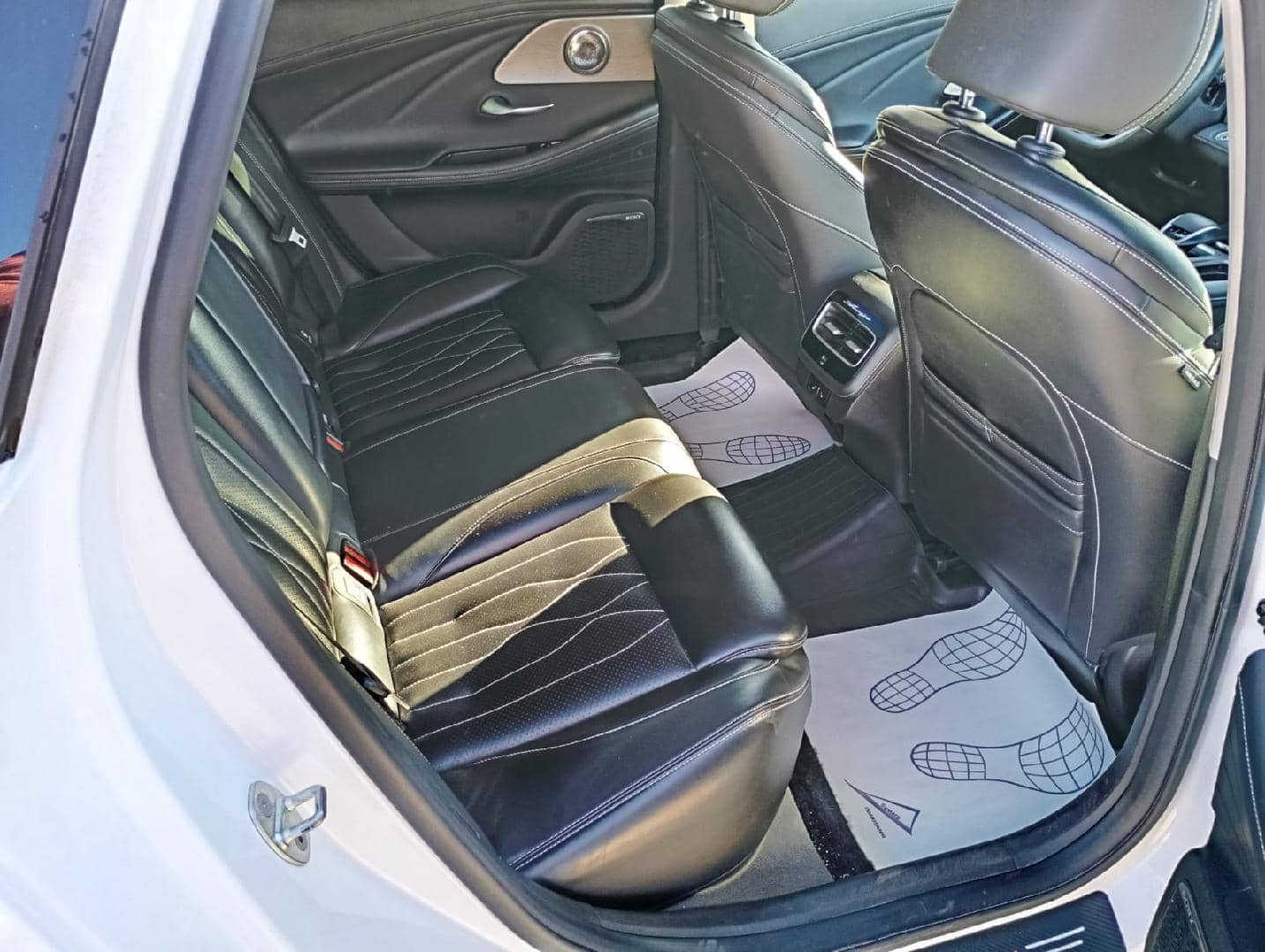 Chery Arrizo 8,  180 128 км, 2023 года в лизинг