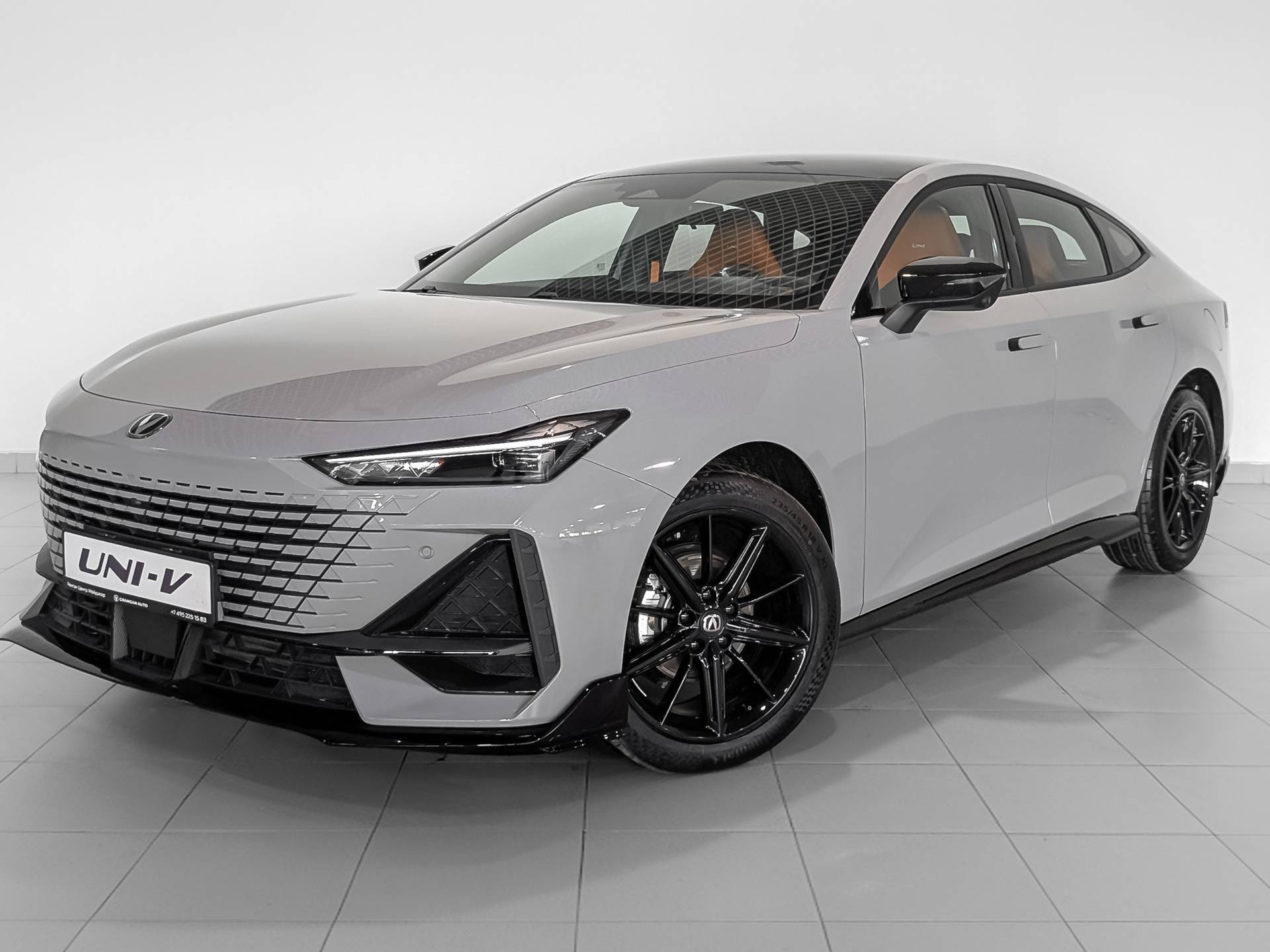 Changan Uni-V 1.5 7DCT Luxe