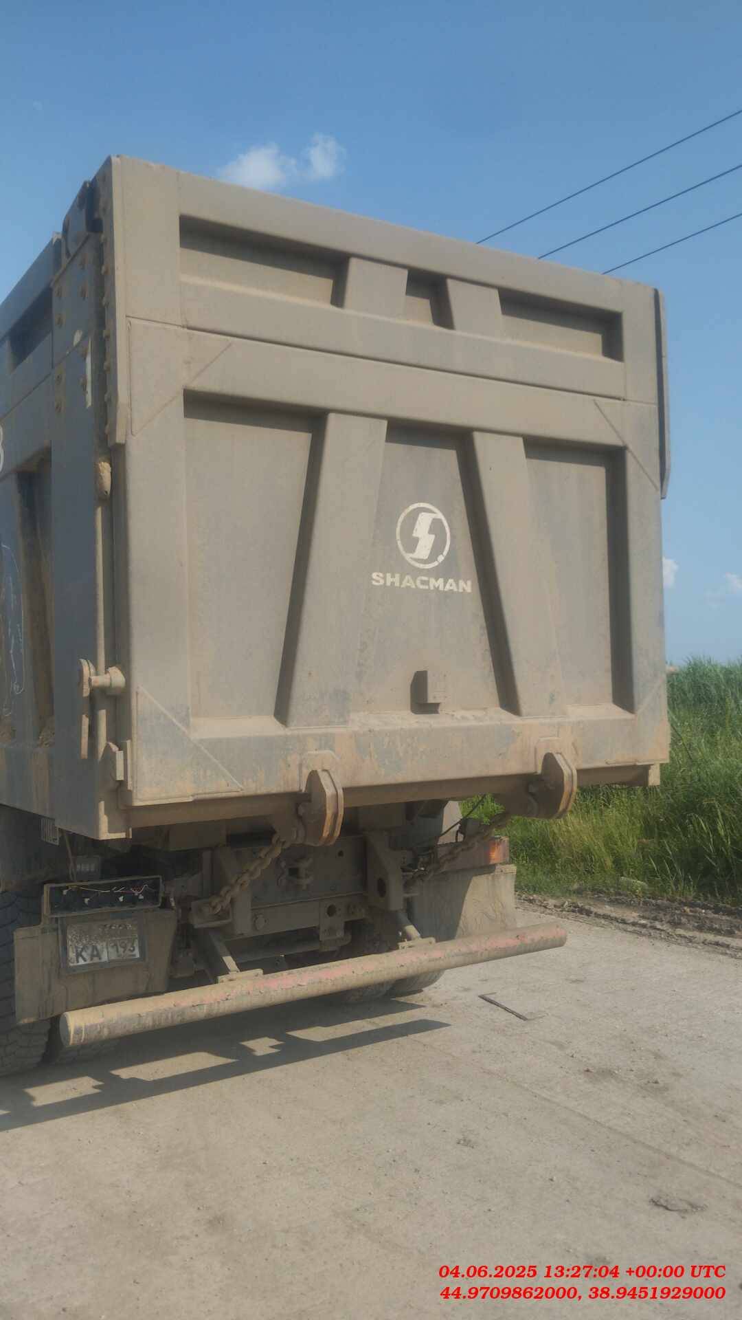 Shacman SX331863366,  262 176 км, 2023 года в лизинг