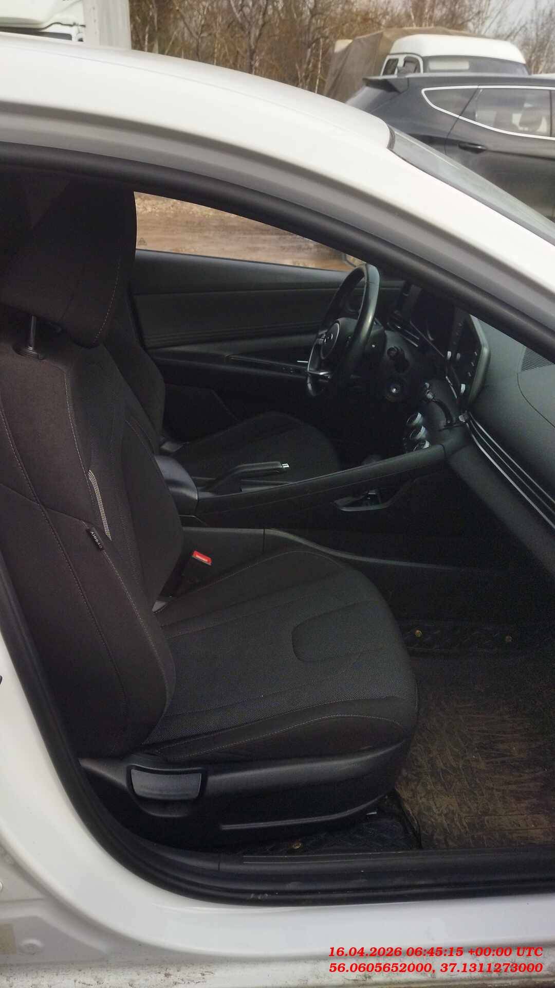 Hyundai Elantra,  119 000 км, 2021 года в лизинг