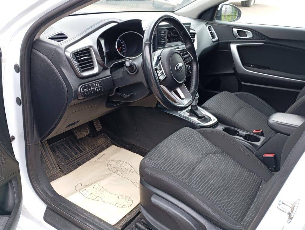 KIA Ceed,  68 356 км, 2021 года в лизинг