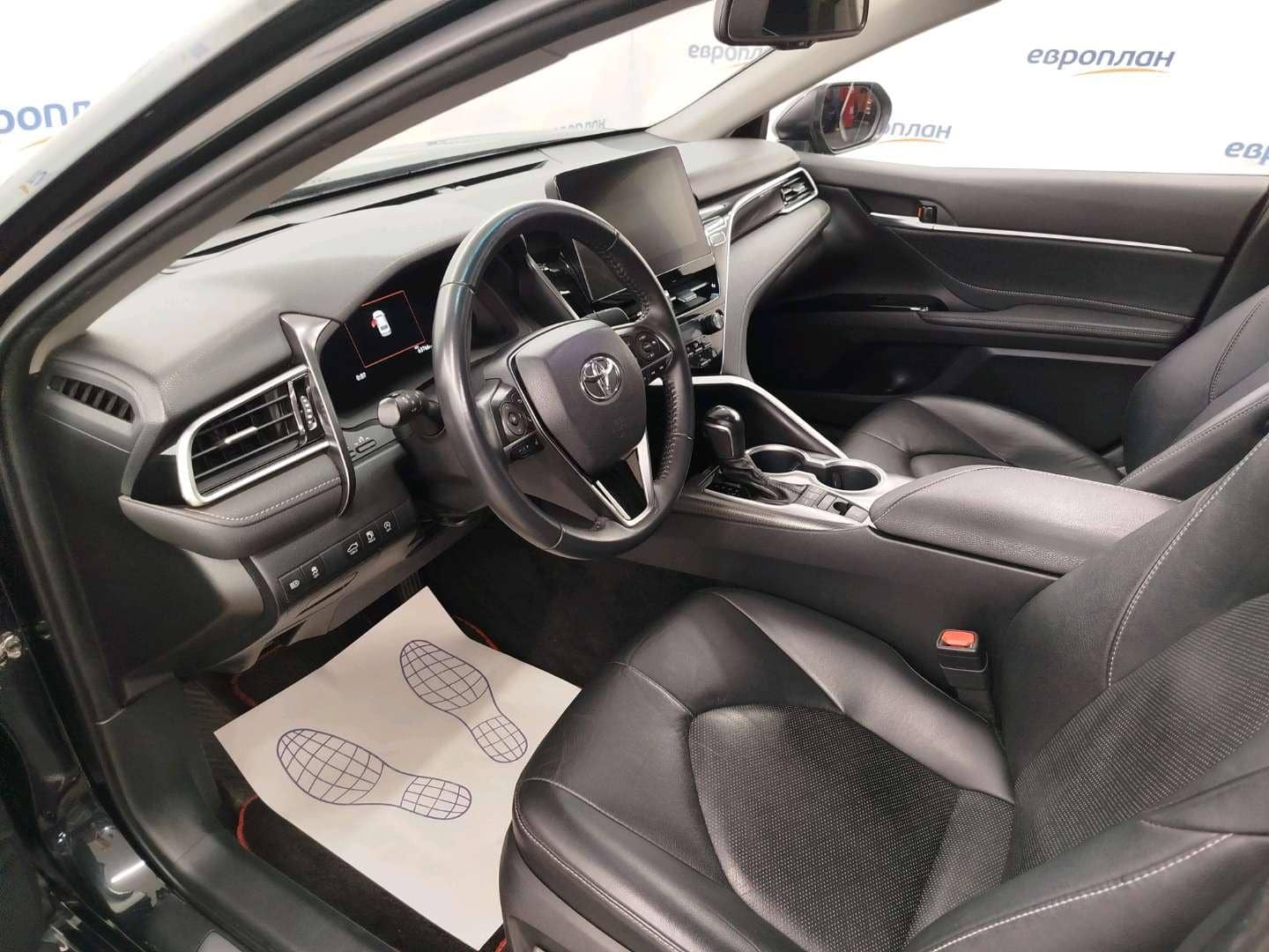 Toyota Camry,  63 766 км, 2023 года в лизинг