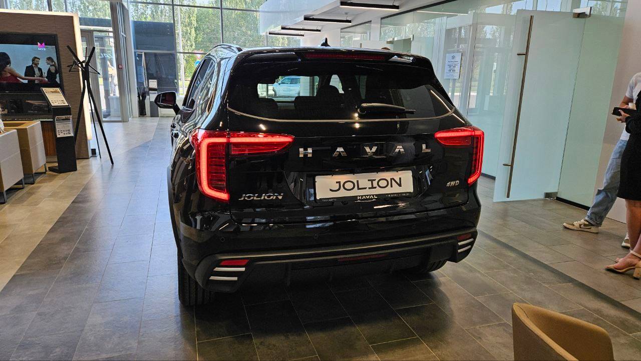 Haval Jolion Tech plus 1.5 7DCT 4WD