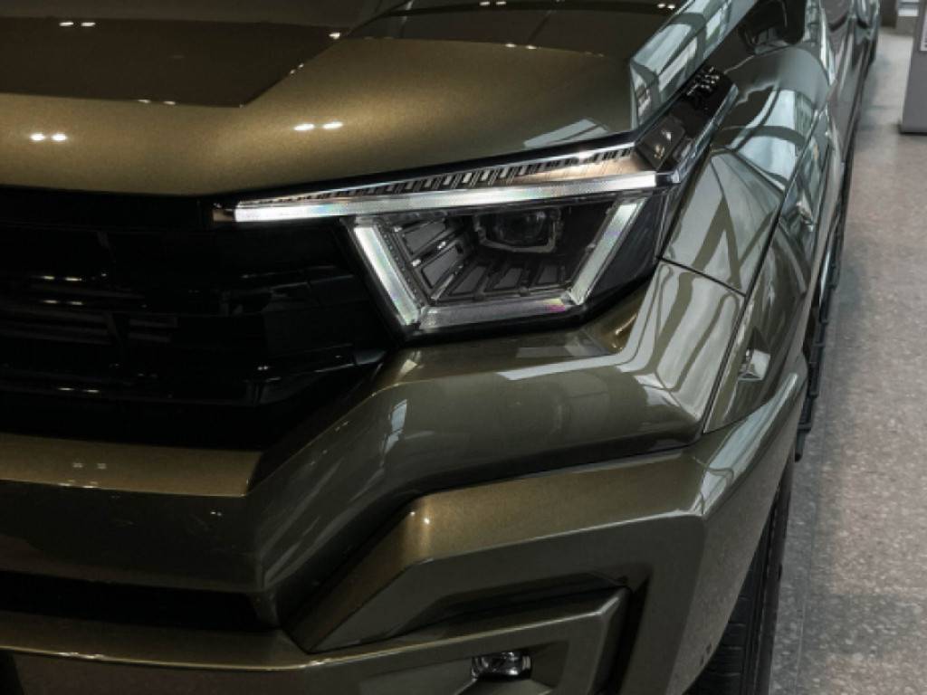 Tank 400 2.0T AT 4WD Premium