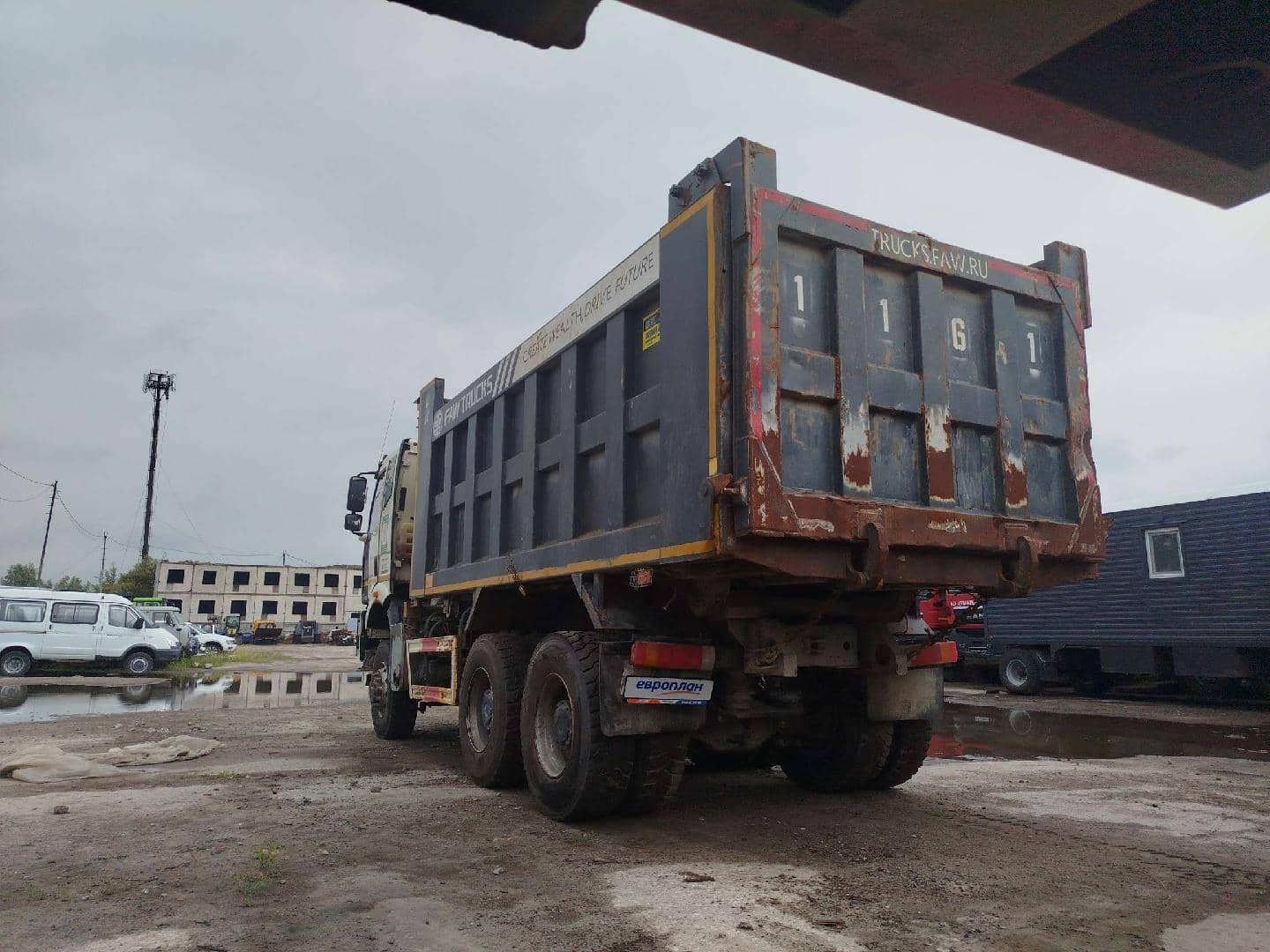 FAW CA3250P66K24L1TE5 6x6,  93 707 км, 2023 года в лизинг