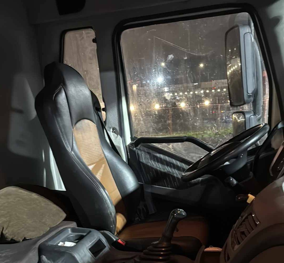 FAW CA3310P66K24T4E5 8x4,  68 680 км, 2022 года в лизинг