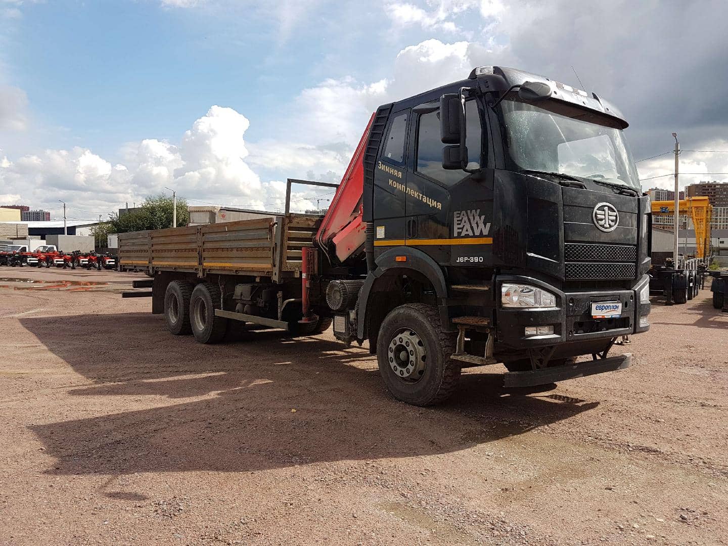 FAW CA3250P66K24T1E5 6х4,  65 773 км, 2024 года в лизинг