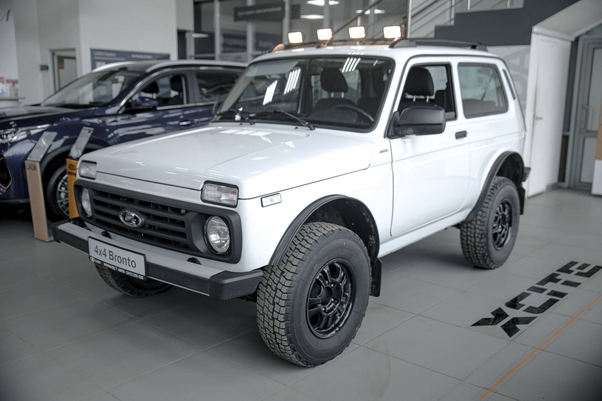 Lada Niva Legend Bronto Luxe 1.7 5MT