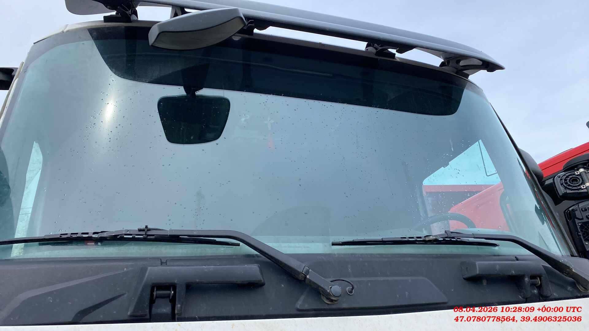 Renault К 440 8X4 (Day cab),  631 231 км, 2018 года в лизинг