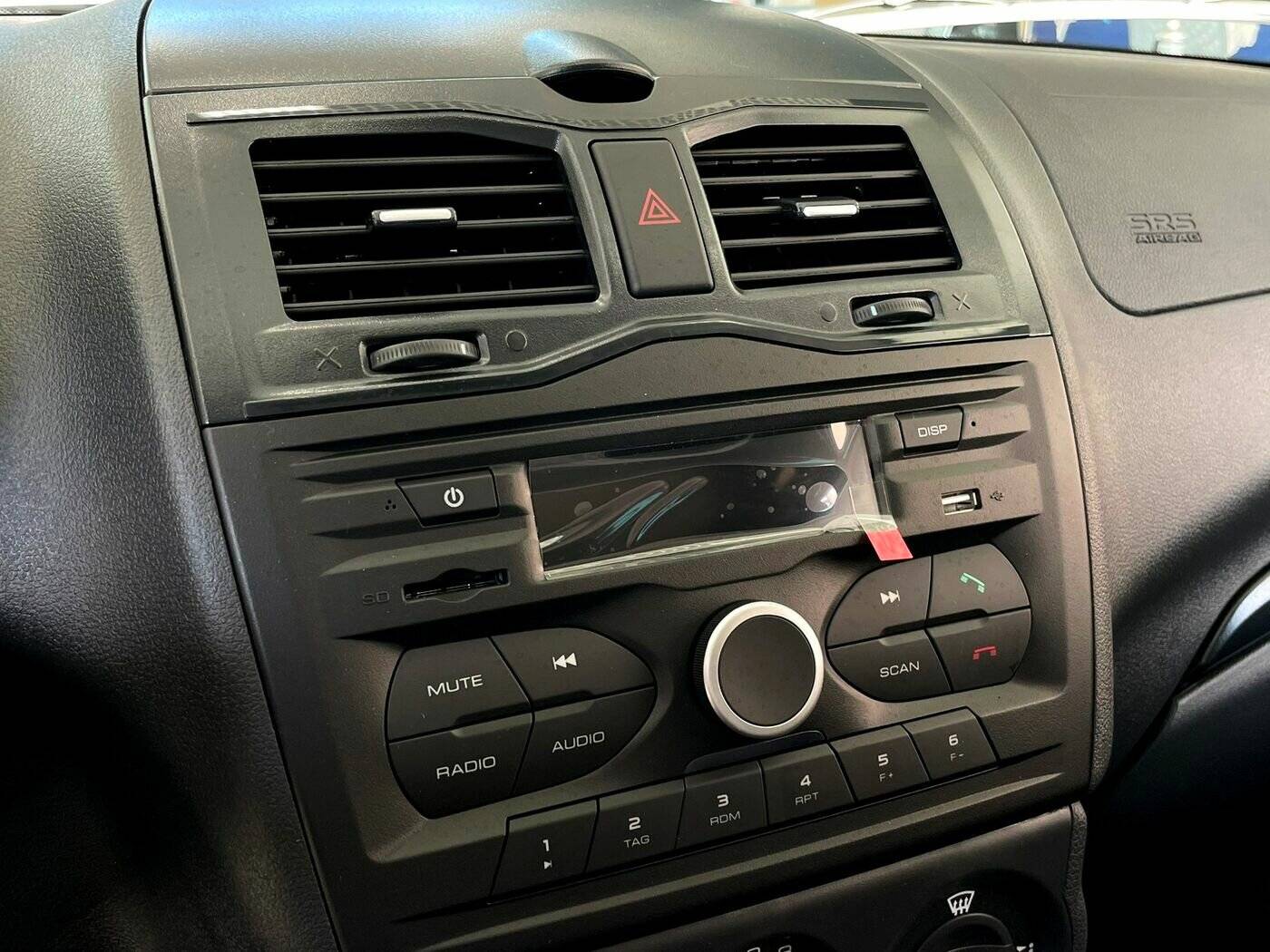 Lada Granta седан Comfort 1.6 90hp 5MT