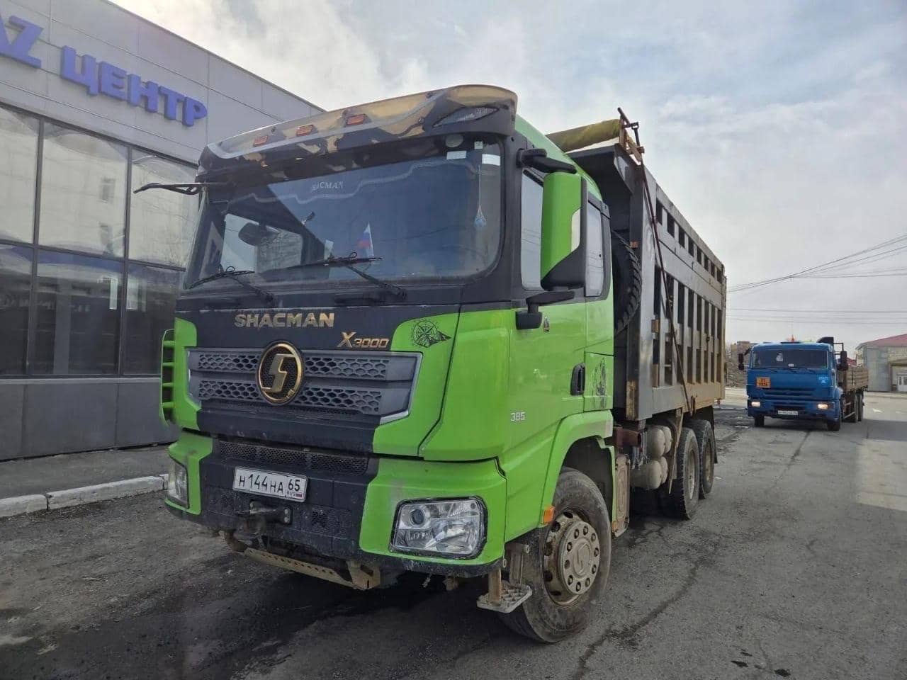 Shacman SX32586T384C,  140 800 км, 2022 года в лизинг