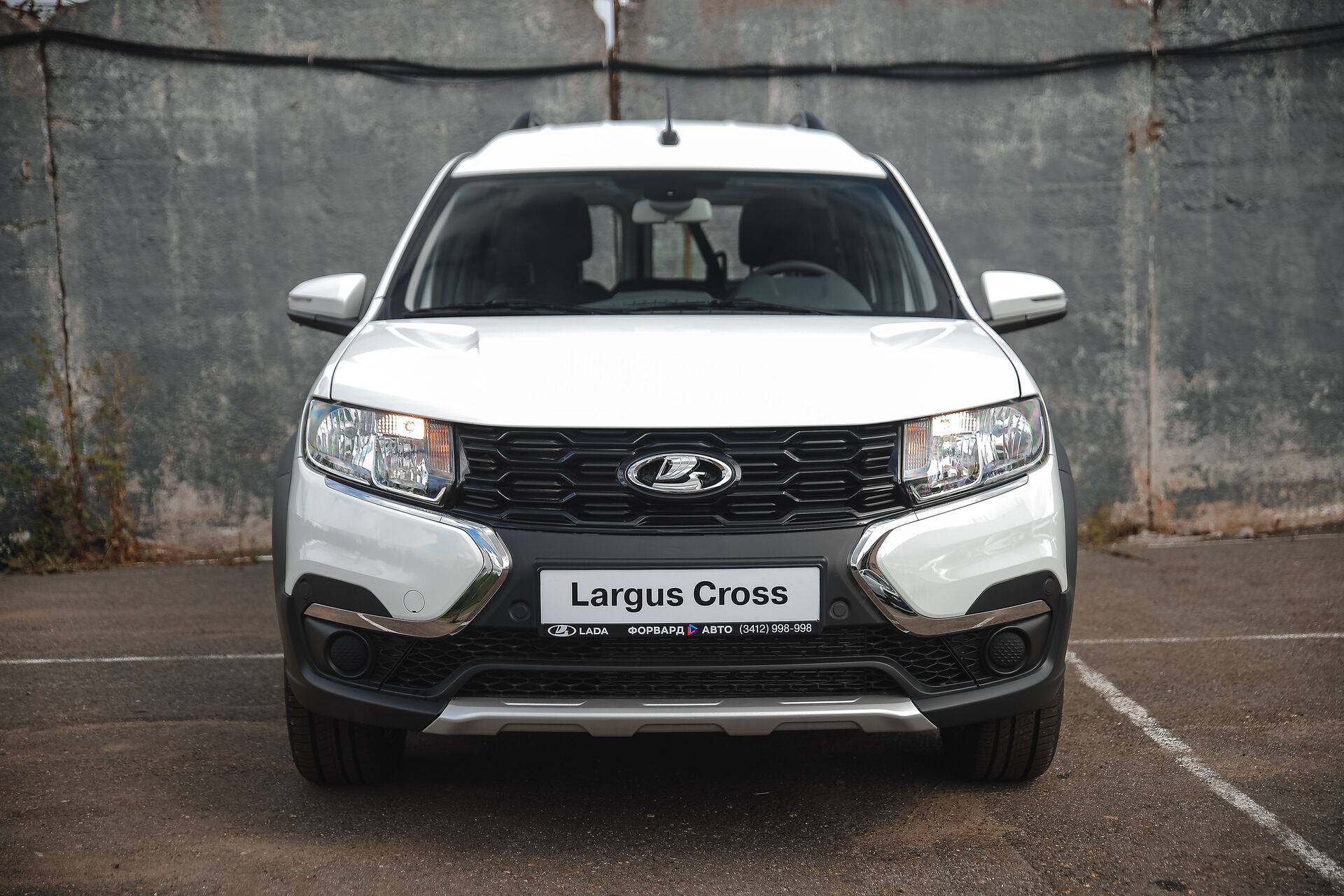 Lada Largus Cross Enjoy 5 мест 1.6 106hp 5MT