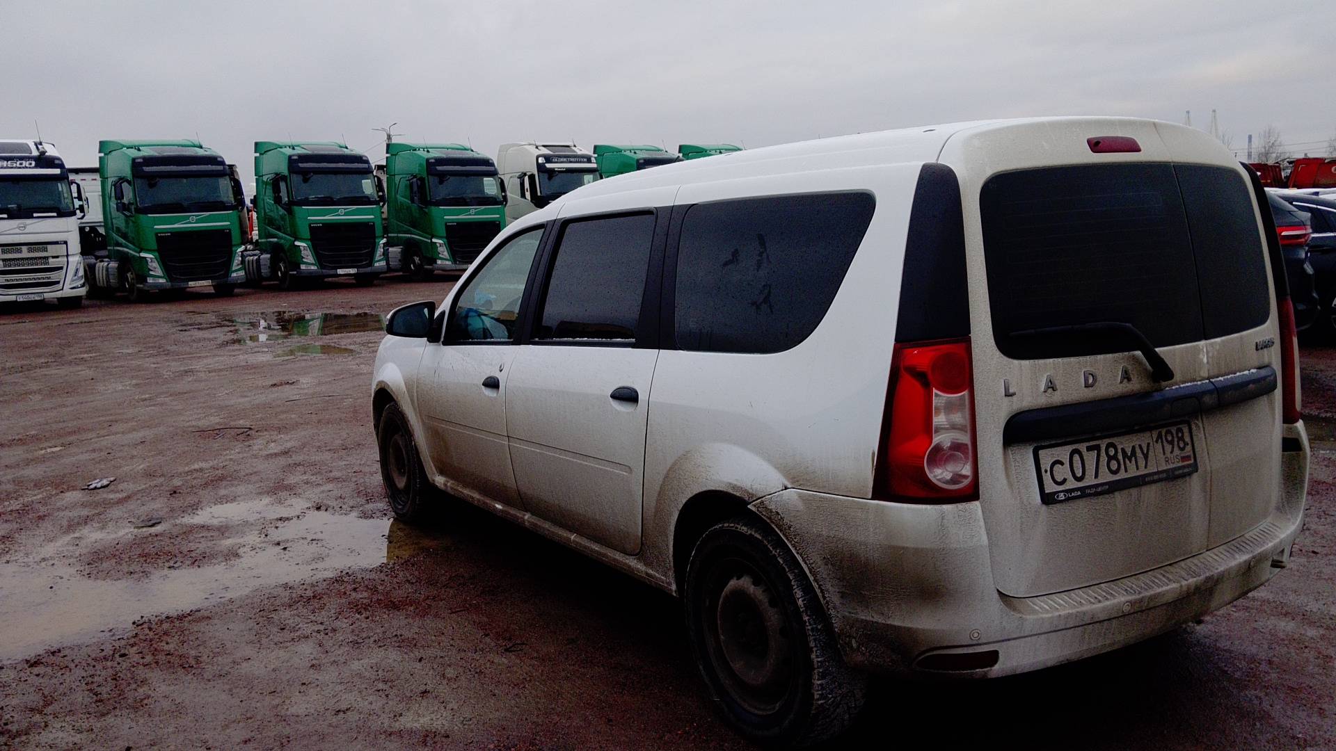 Lada Largus универсал,  108 000 км, 2023 года в лизинг