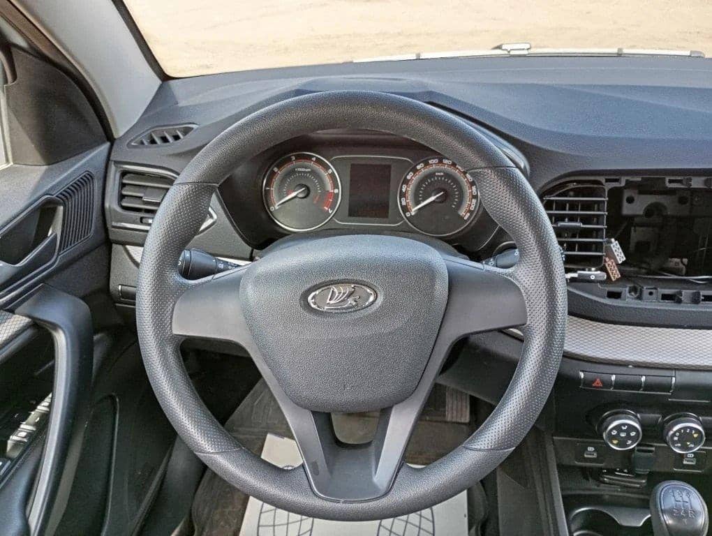 Lada Vesta седан,  25 859 км, 2023 года в лизинг
