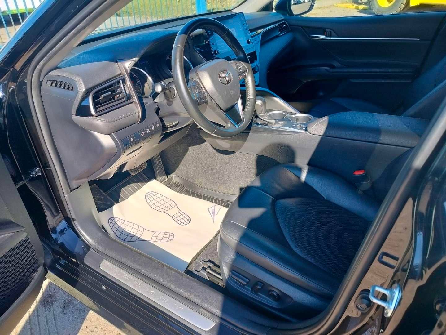 Toyota Camry,  101 969 км, 2021 года в лизинг