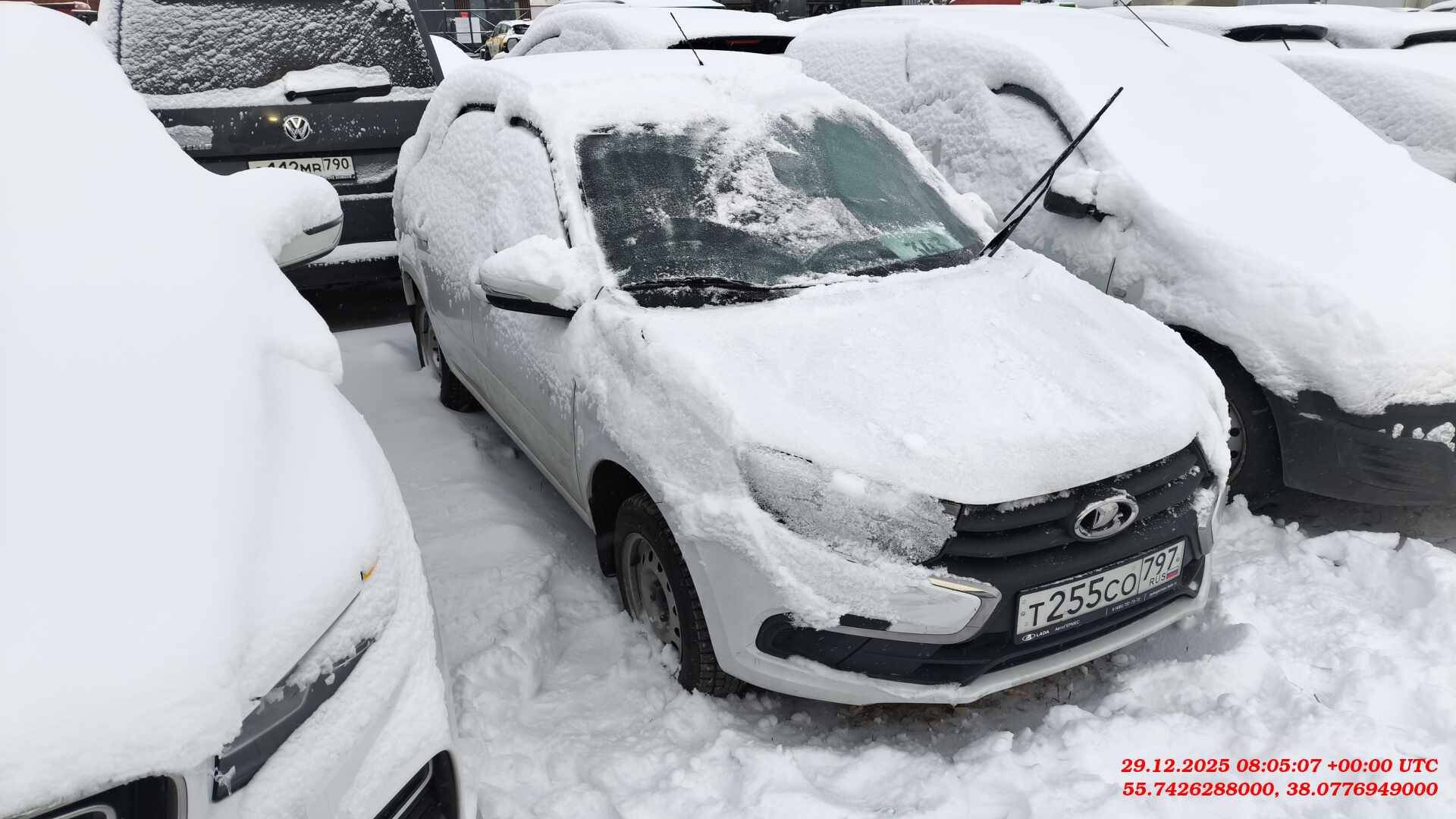 Lada Granta седан,  11 260 км, 2025 года в лизинг
